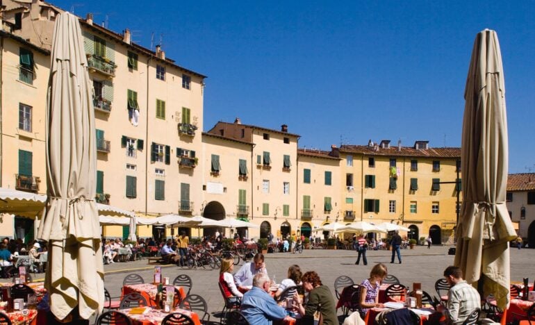 Lucca - viatge organitzat a la Toscana - centre europeu