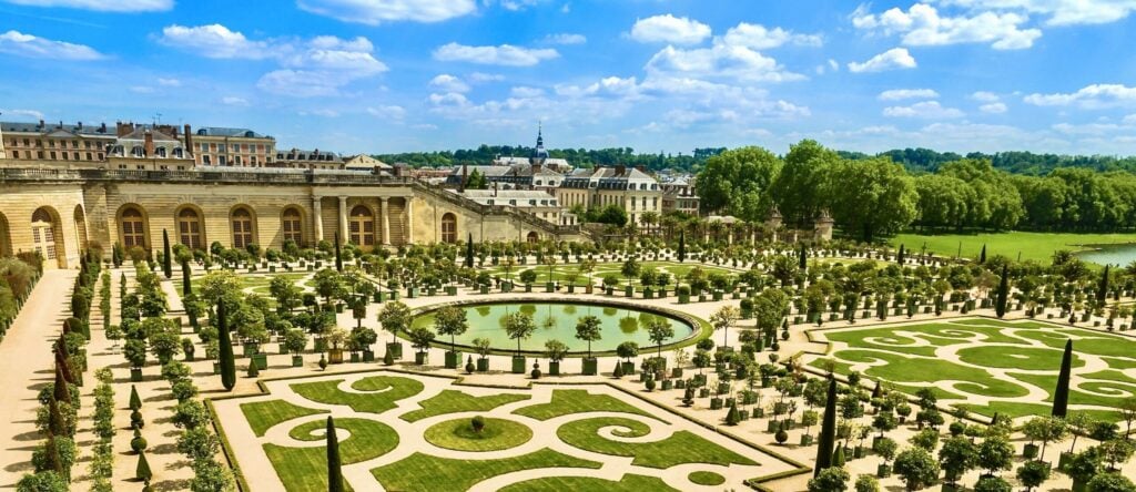 Tresors al cor de França: París, Chartres i els jardins de Versalles i Giverny – 1/06/26